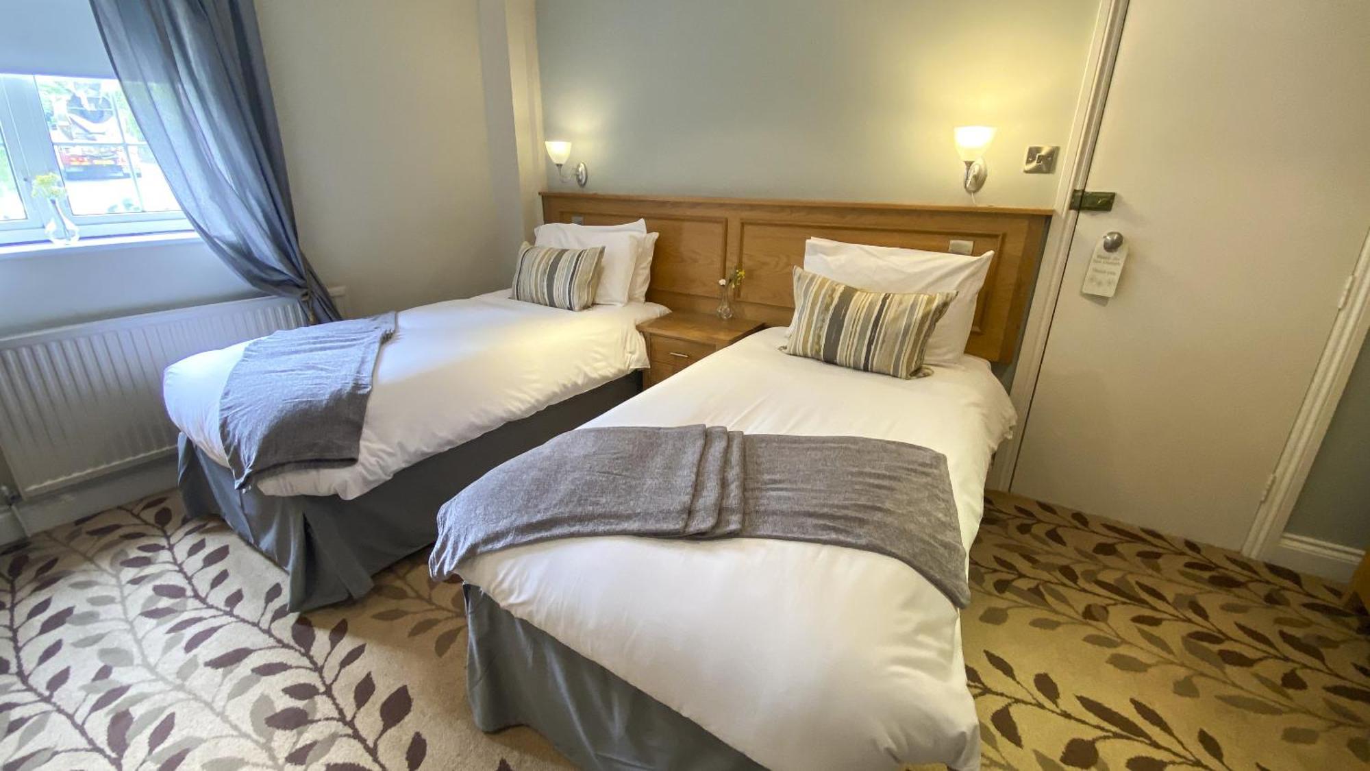 The Sea Trout Inn Totnes Room photo